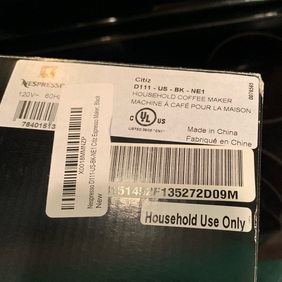 CitiZ Nespresso Limousine Black Espresso Machine - Picture 9 of 11
